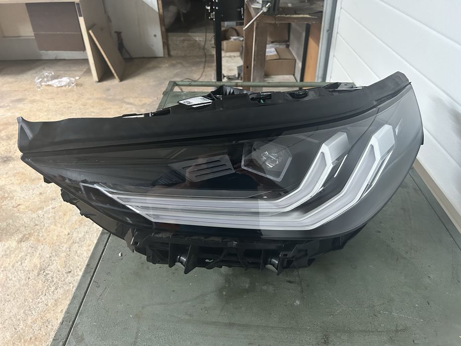 Farol esquerdo bmw x3 G45