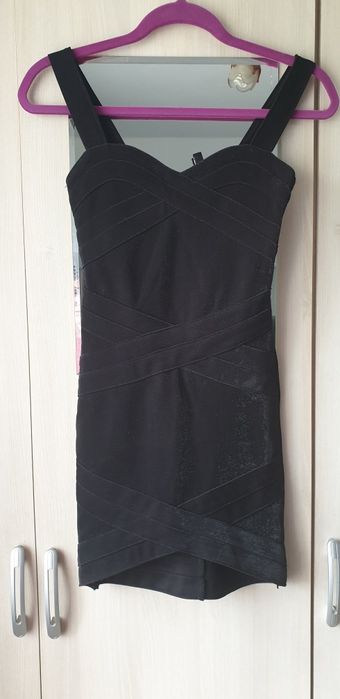 H&M HM sukienka Mała czarna połyskującą r. xxs