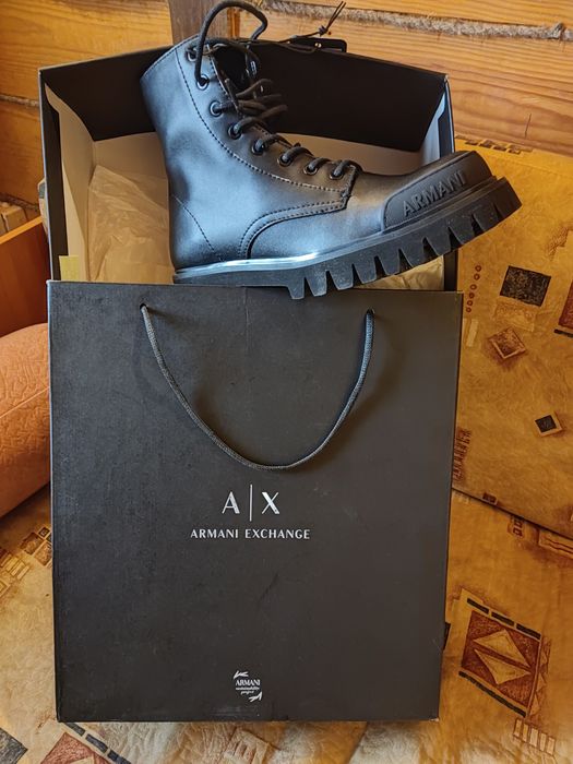 Продам кожаные мужские ботинки АRMANI EXCHANGE  р.41. сезон осень-зима