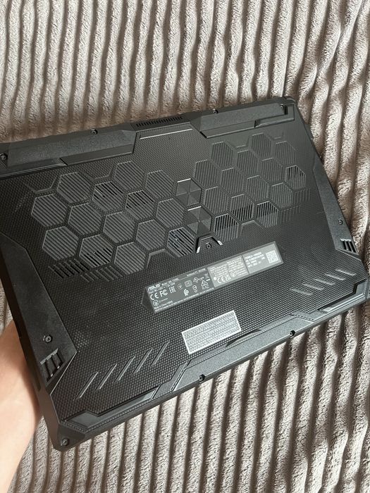 Asus TUF Gaming 15 | GTX 1650 | Intel i5 10300H