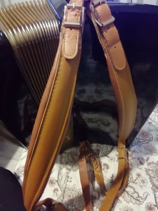 Hohner Pirola IVP 120 basów