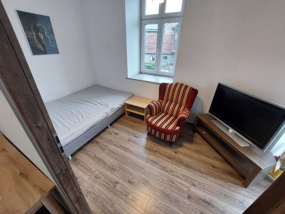 Pet friendly 2-pokojowe, umeblowane w ścisłym centrum Bochni bez prowizji - Widok 4