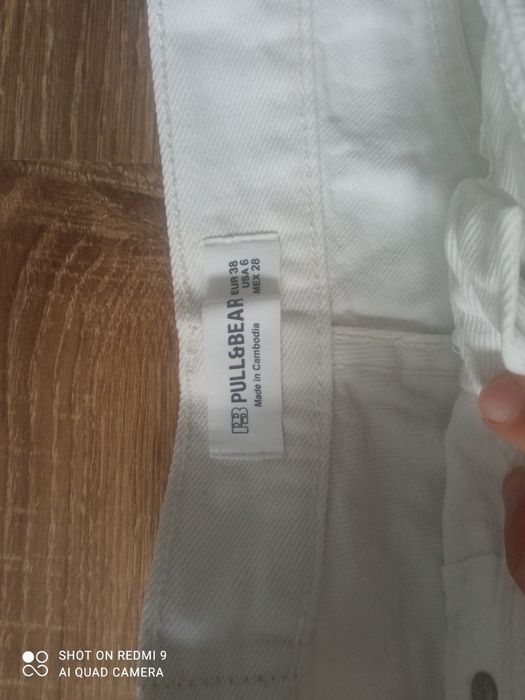 Szorty pull.  bear.  .