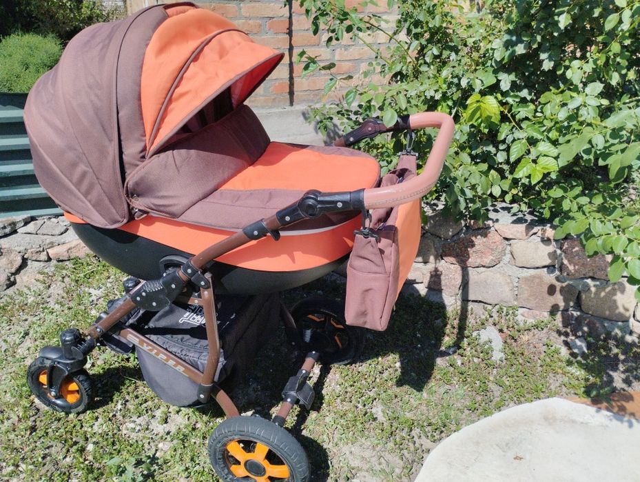 Коляска Angelina