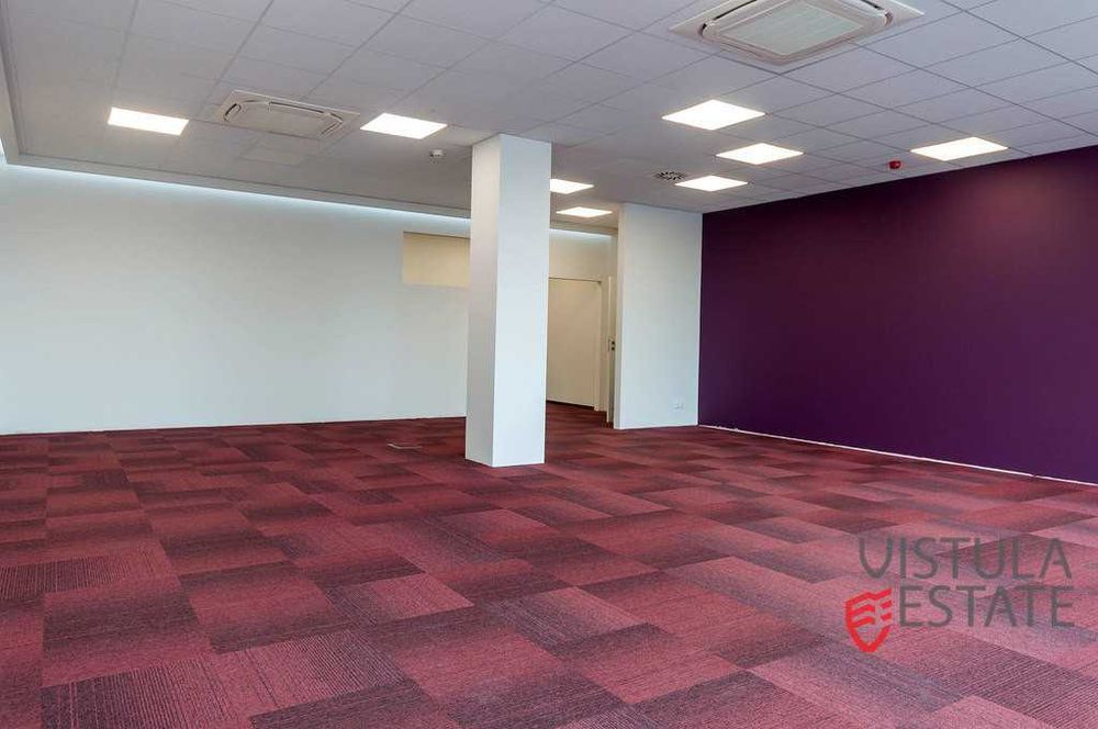 Lokal parterowy w biurowcu | 124 m2