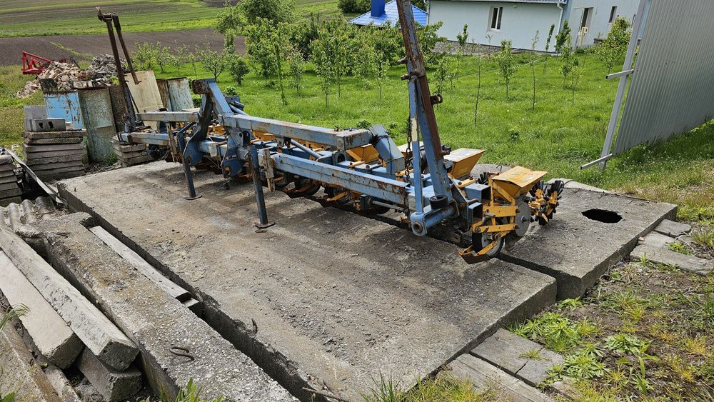 Кукурудзяна сівалка СПЧ 8 СУПН 8 СПЧ 6 УПС 8