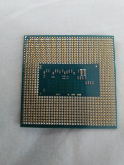 CPU- Intel Core i7 -3630QM (SR15H)- de 3° geração