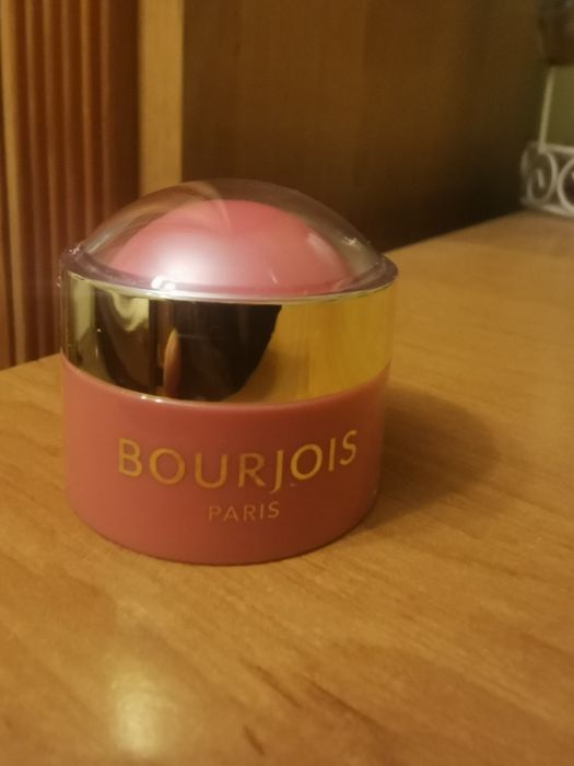 Róż do policzków w kremie Bourjois 01 Baby Pink