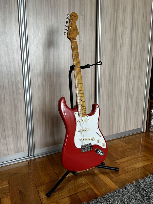 Fender Classic Series 50s Stratocaster Fiesta Red 2010 MiM + hard case