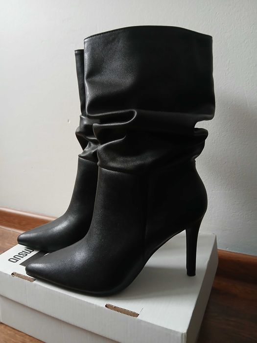 Botki na szpilce rozm 37