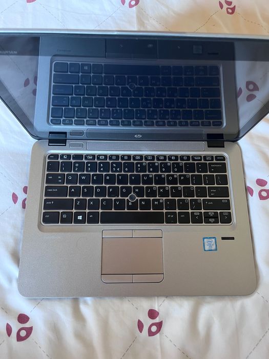 HP ProBook 820 G3 i7-6600U 16GB SSD256GB