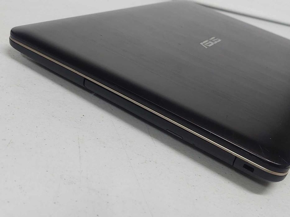 Asus processador i3 SSD 8Gb Ram