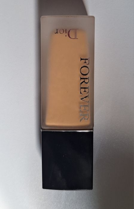 Dior Forever 2W podkład