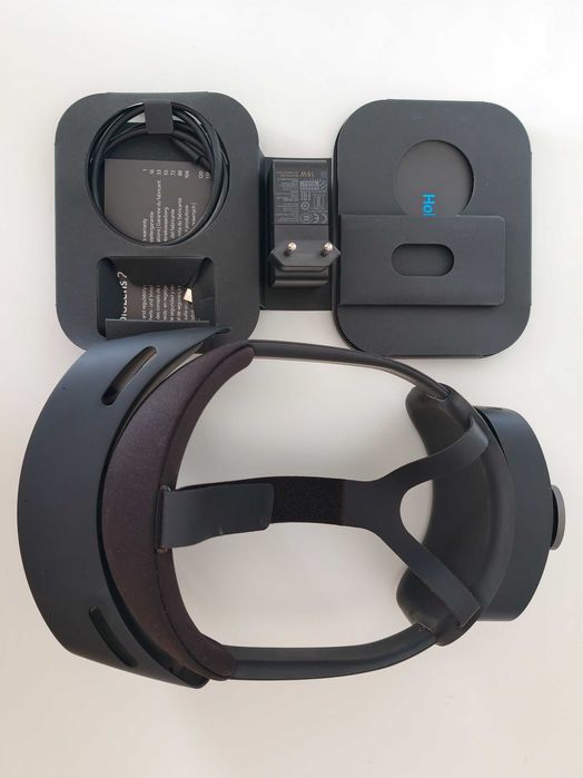 Microsoft hololens 2