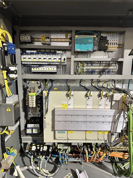 Фрезерный пяти осевой станок  GMU 50eVolution