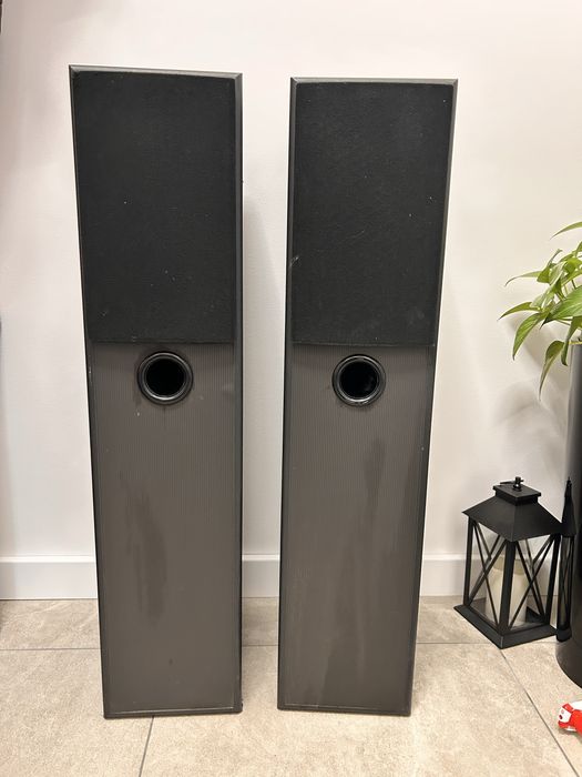 Kolumny podłogowe Tonsil – uszkodzone, do naprawy