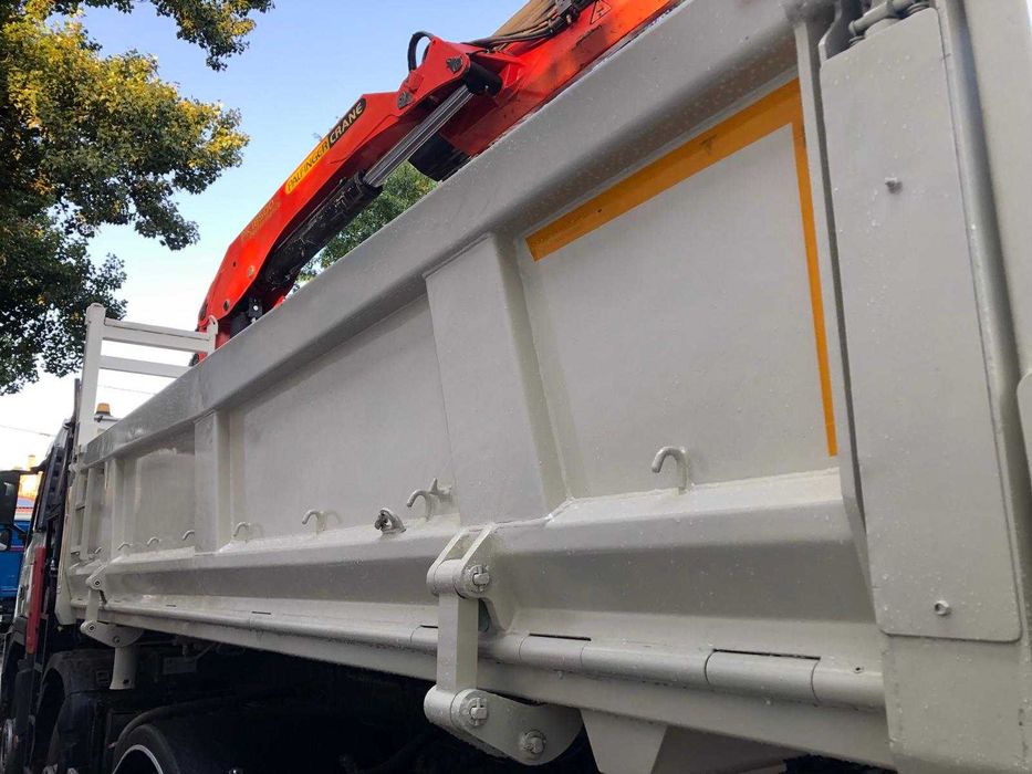Volvo FM 8x4 Camião Basculante com grua Palfinger