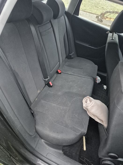 Komplet foteli vw passat b6 kombi
