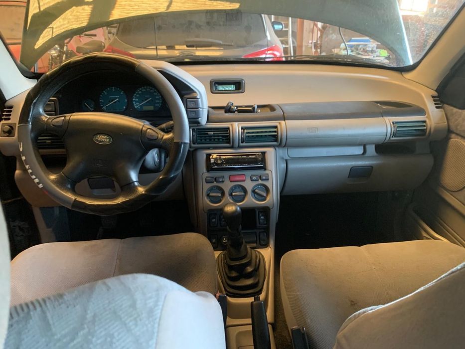 Land Rover - Frelander