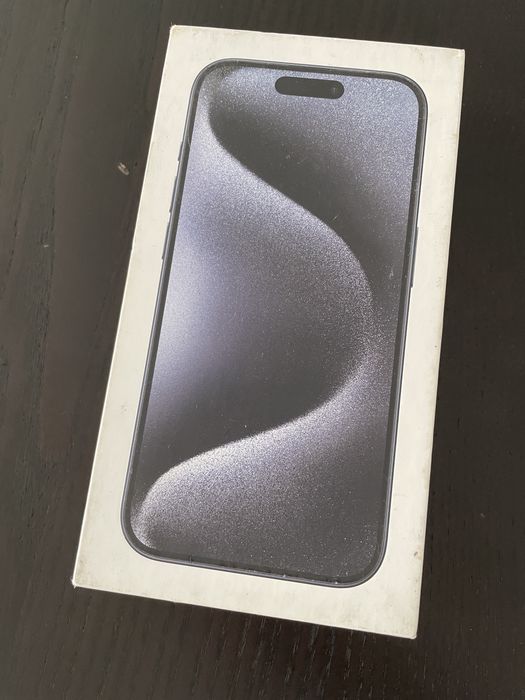 Iphone 15 pro (novo a estrear)