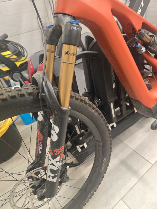 Specjalized Levo Pro carbon