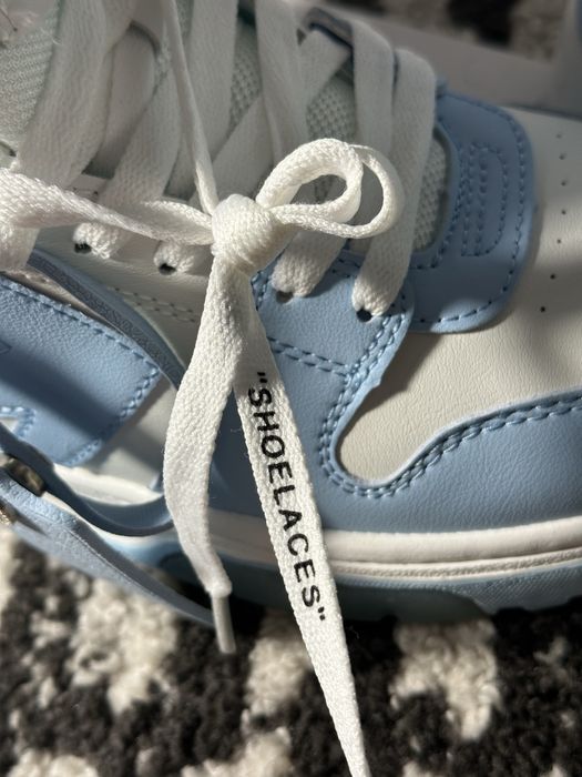 Buty off white out of office