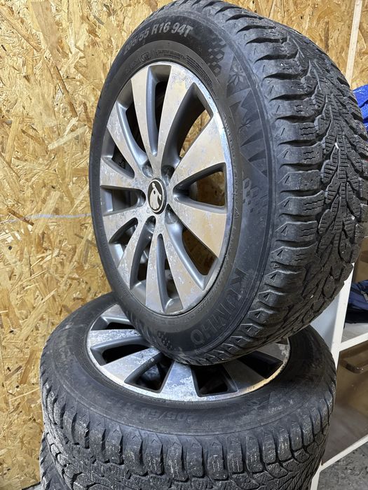 Резина 205/55 16