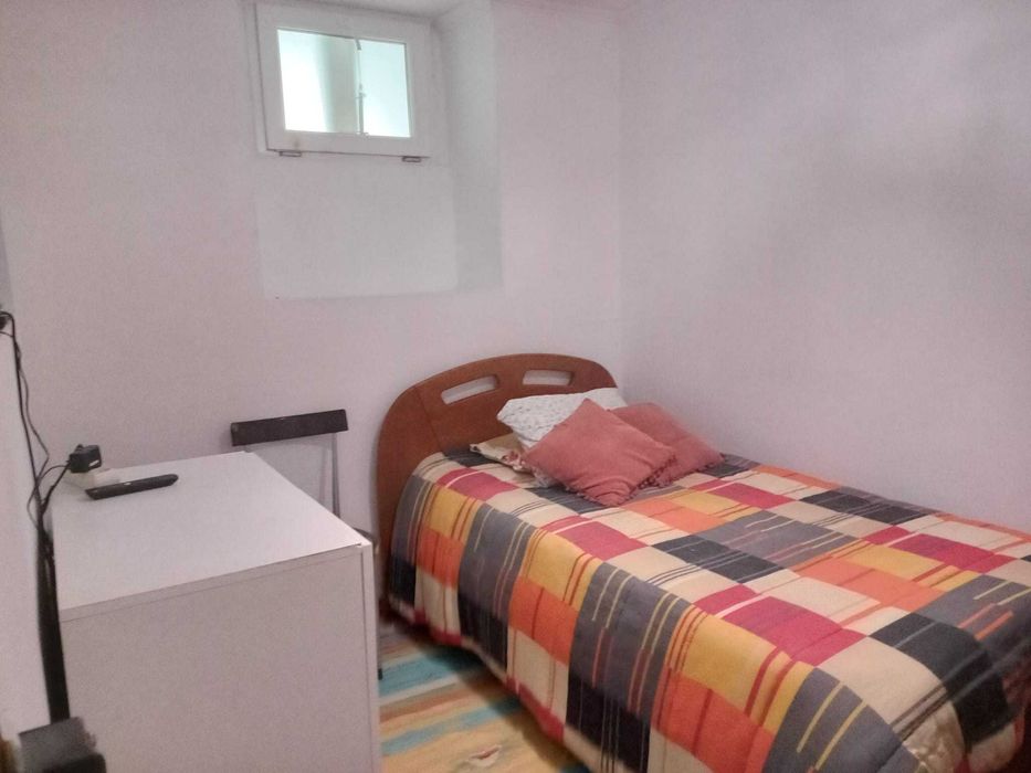 Quarto Em Cascais- Amoreira