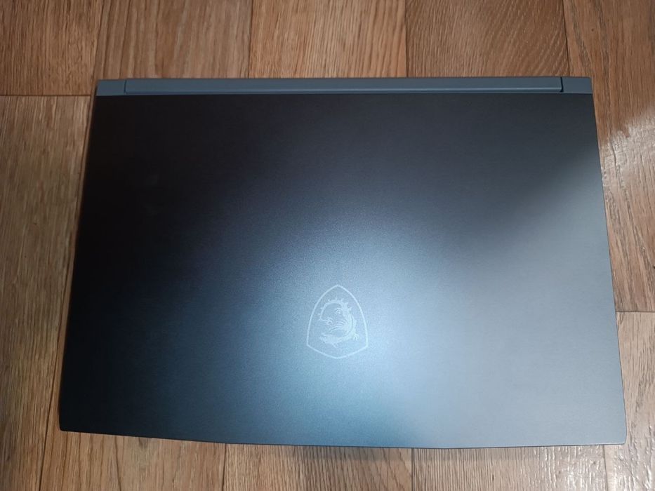 Ноутбук MSI thin 15 b12uc На запчастини/відновлення