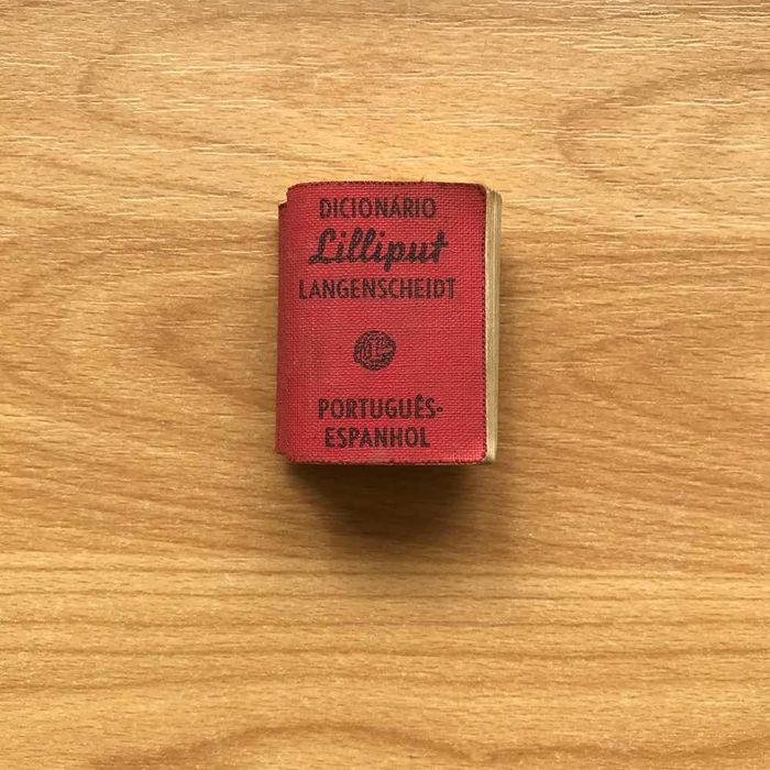 Livros dicionários Português Francês Espanhol