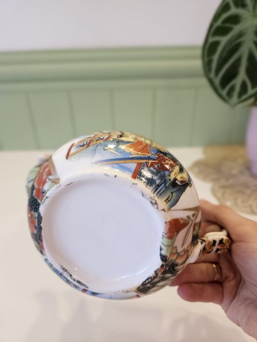 Stary porcelanowy chiński japoński czajnik dzbanek czajniczek retro