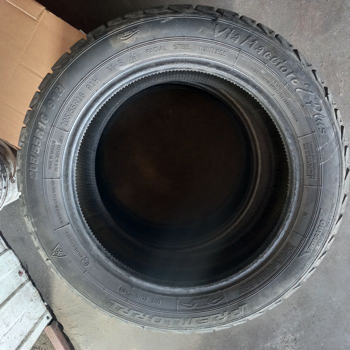 Продам комплект автомобільної шини Premiorri 205/55R16 зимовий