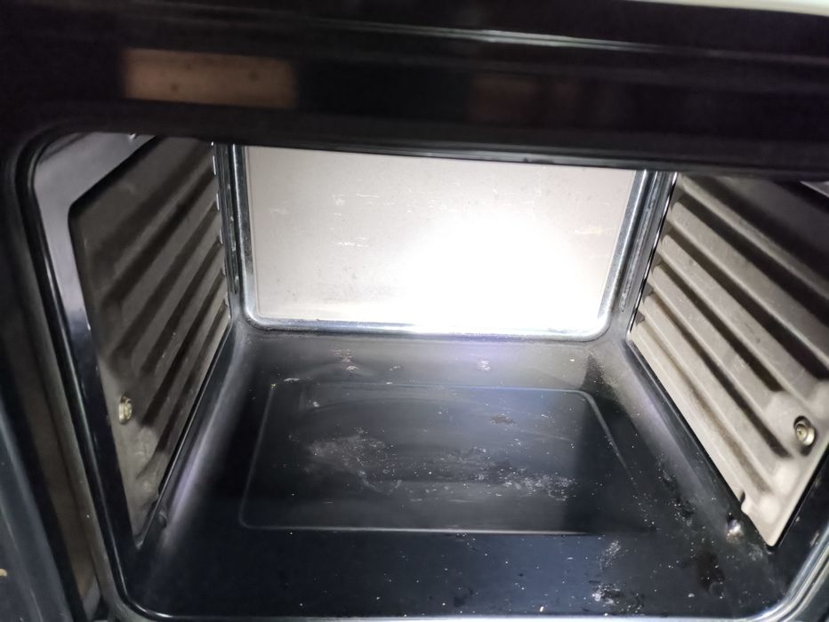 Forno elétrico Teka