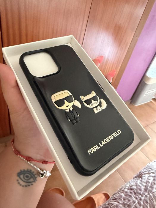 Capa Karl Lagerfeld iphone 13 pro max
