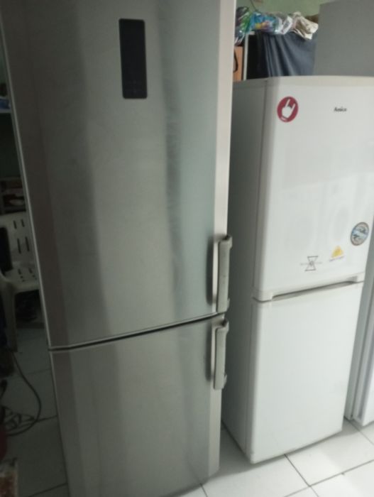 Холодильник Bauknecht