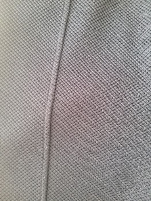 Vários modelos de calças