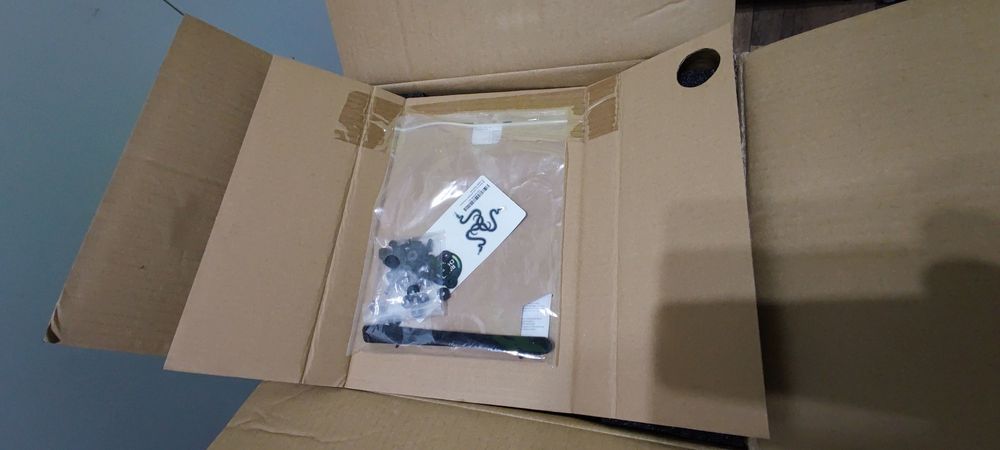 Корпус Razer Tomahawk Mini-ITX (НОВЫЙ)