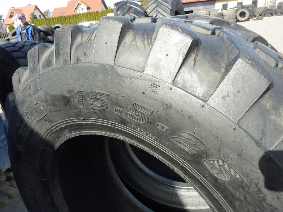 Opona używana przemysłowa 15.5-25 15.5R25 FORERUNNER 700zł W3835
