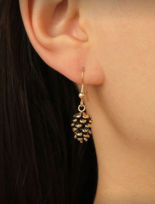 Brincos Pinha Dourada