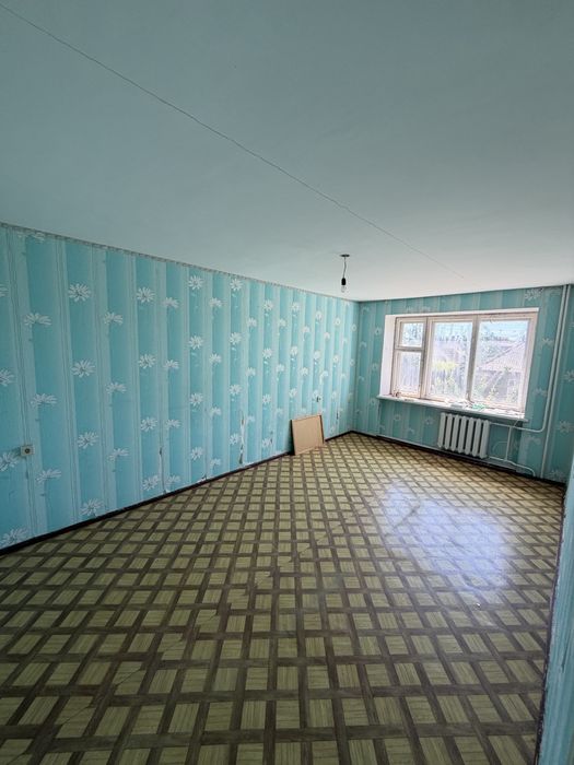 Продам квартиру на Тире 3 комн