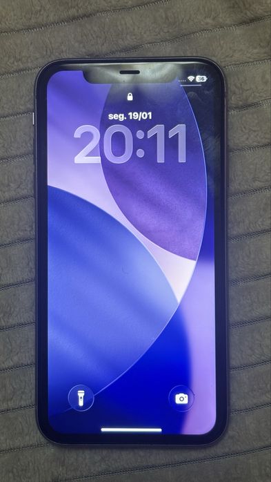 Iphone 11 Lilás 64GB