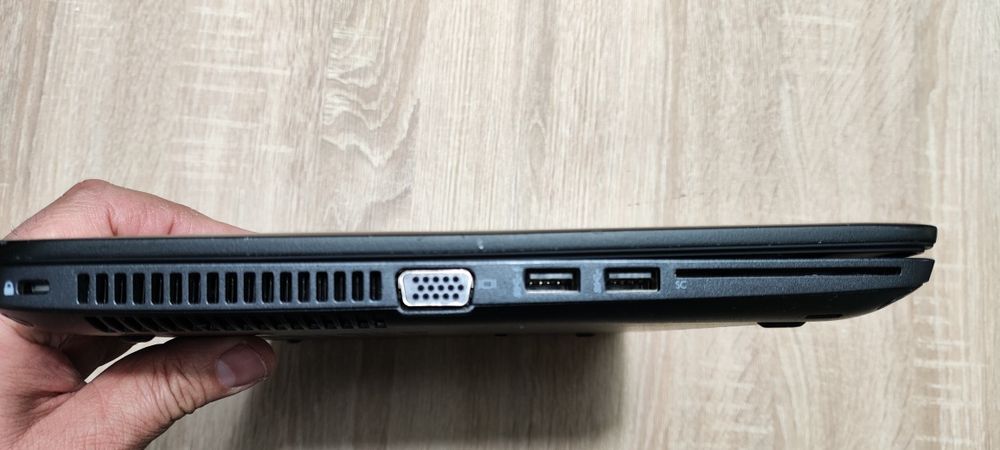 HP ZBook 14 G2  i5/8GB/NvME