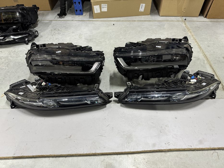 Фари рестайл верх  низ бмв г07 х7 кристал bmw g07 crystal led bmw g07