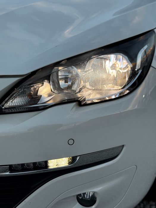 Peugeot 308 SW 1.6 BlueHDi Allure
