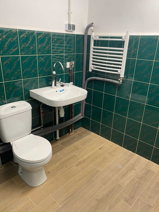 Wynajmę hale 400 m2 w Elblągu.