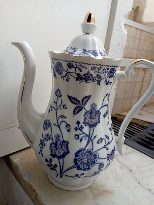 Conjunto de porcelana Limoges pintado à mão