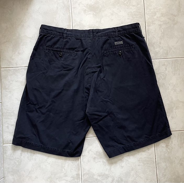 Calções azuis escuros (Celio, tamanho 44)