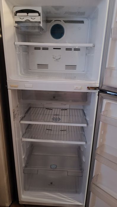 Холодильник Samsung no frost