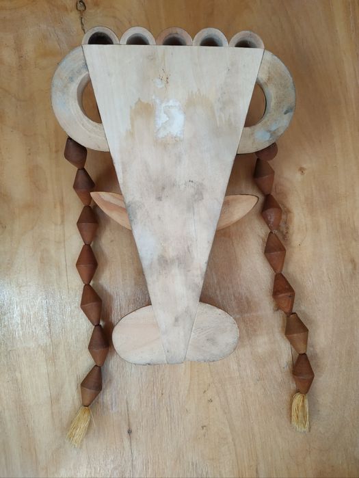 Подсвечник, дерево чеканка.