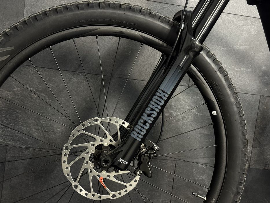 Новий Giant Trance E двопідвісний електровелосипед